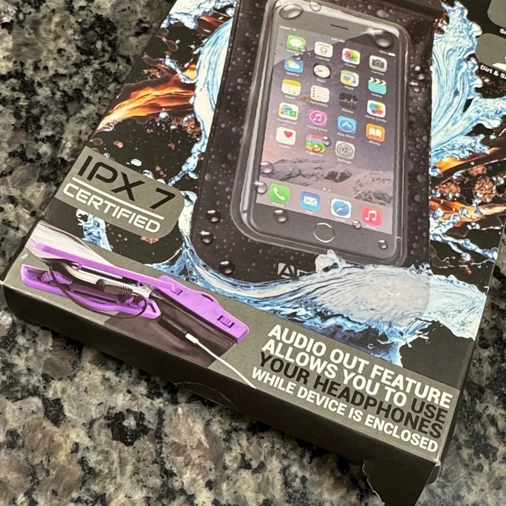 Aduro Waterproof Phone Bag - NEW